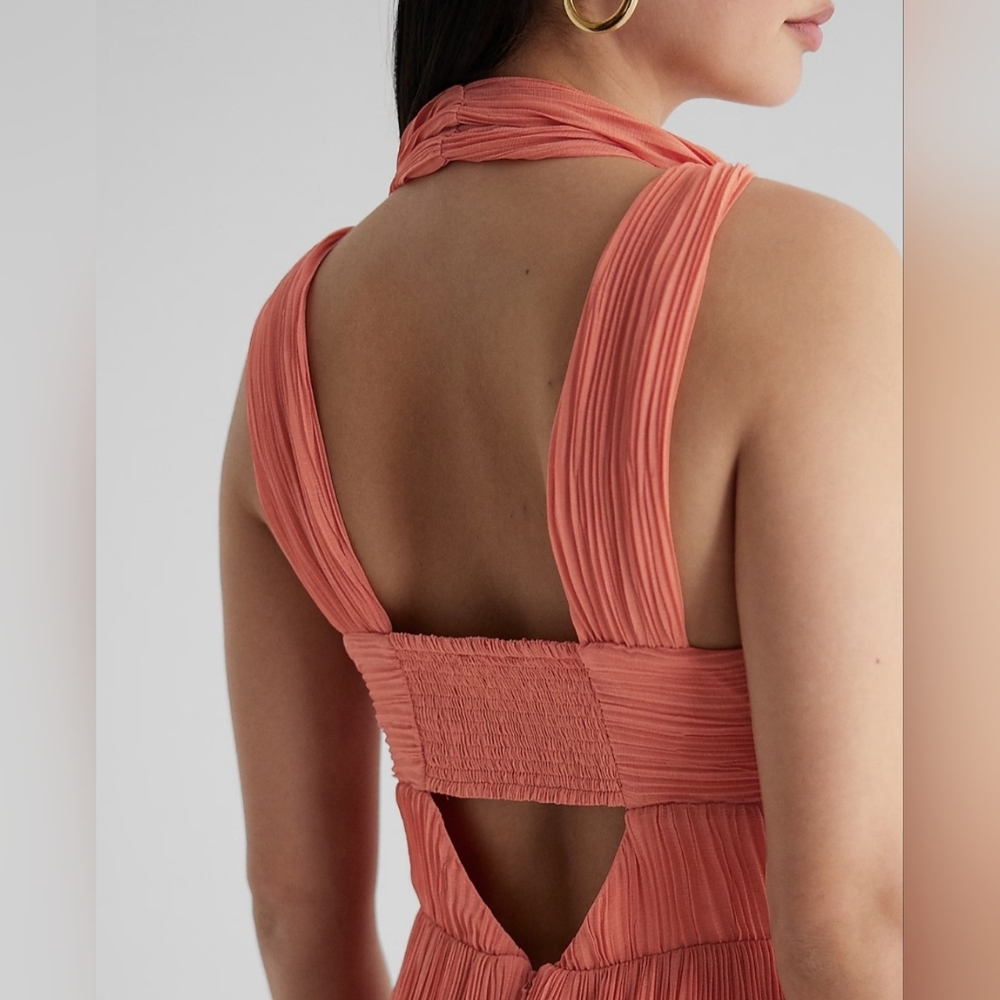 NWT Express Pleated Twisted Halter Neck Midi Dress in Apricot Orange Size Small - Picture 11 of 12